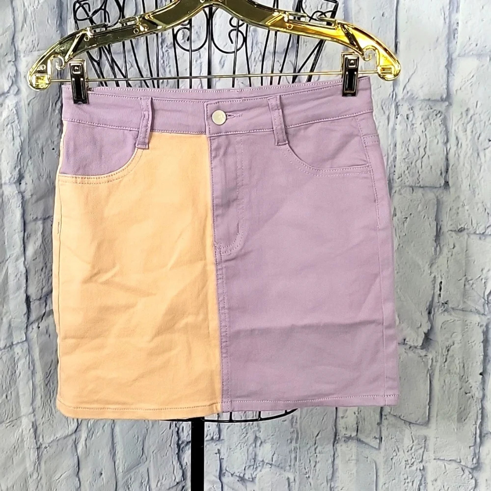 BAILEY ROSE Lilac and Tan Denim Mini Skirt Small
